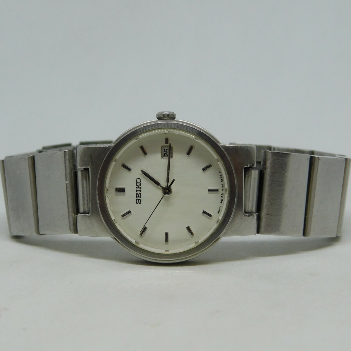 SEIKO V782-6F40 Silver Tone Quartz Analog Women's Watch Sz