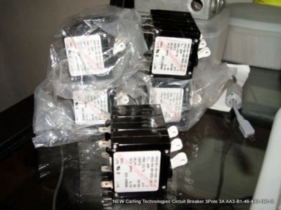 NEW Carling Technologies Circuit Breaker 3Pole 3A AA3-B1-46-430-1B1-C FREE SHIPP