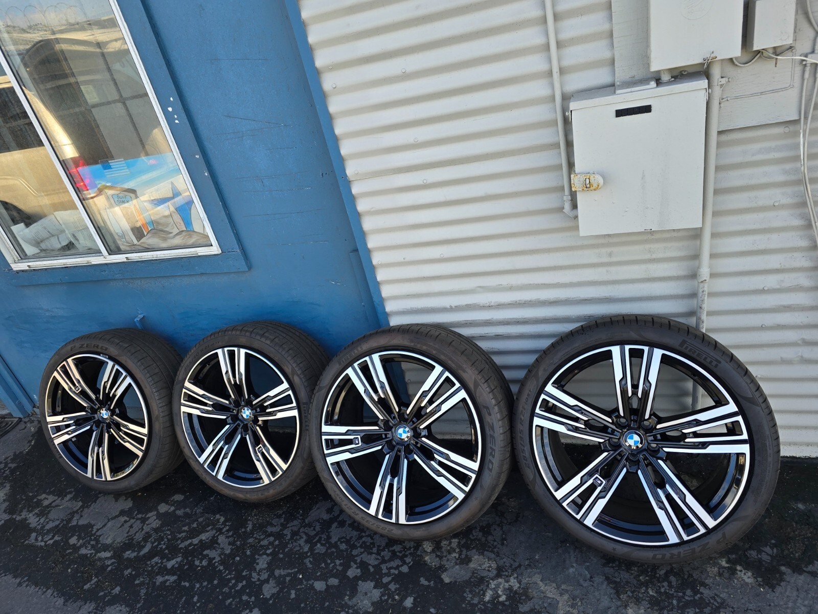 21" BMW 760i G70 OEM factory staggered wheels M70 i7 stock 740i tires ...