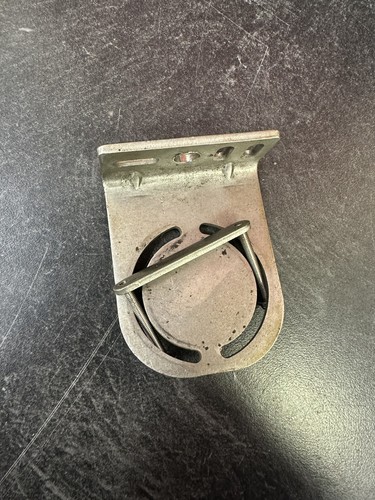 New Keyence OP-87771 Sensor Mounting Bracket - Picture 2 of 2