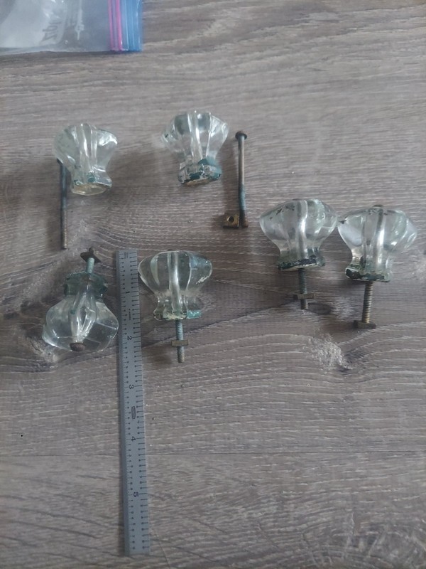 Vintage Clear Glass Cabinet/ Cupboard Knobs, Lot Of 6 Bubbles In Glass 