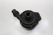 Pompe à eau BMW 330