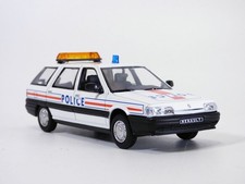 RENAULT 21 - R21 NEVADA POLICE nationale 1/43