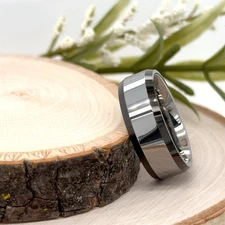 8mm High Polished Tungsten Carbide Ring Beveled Edges Scratch-Proof Band