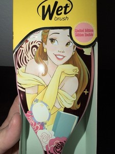 Wet Brush Limited Edition Disney’s Beauty & The Beast ~ Belle Hair Brush 🌹