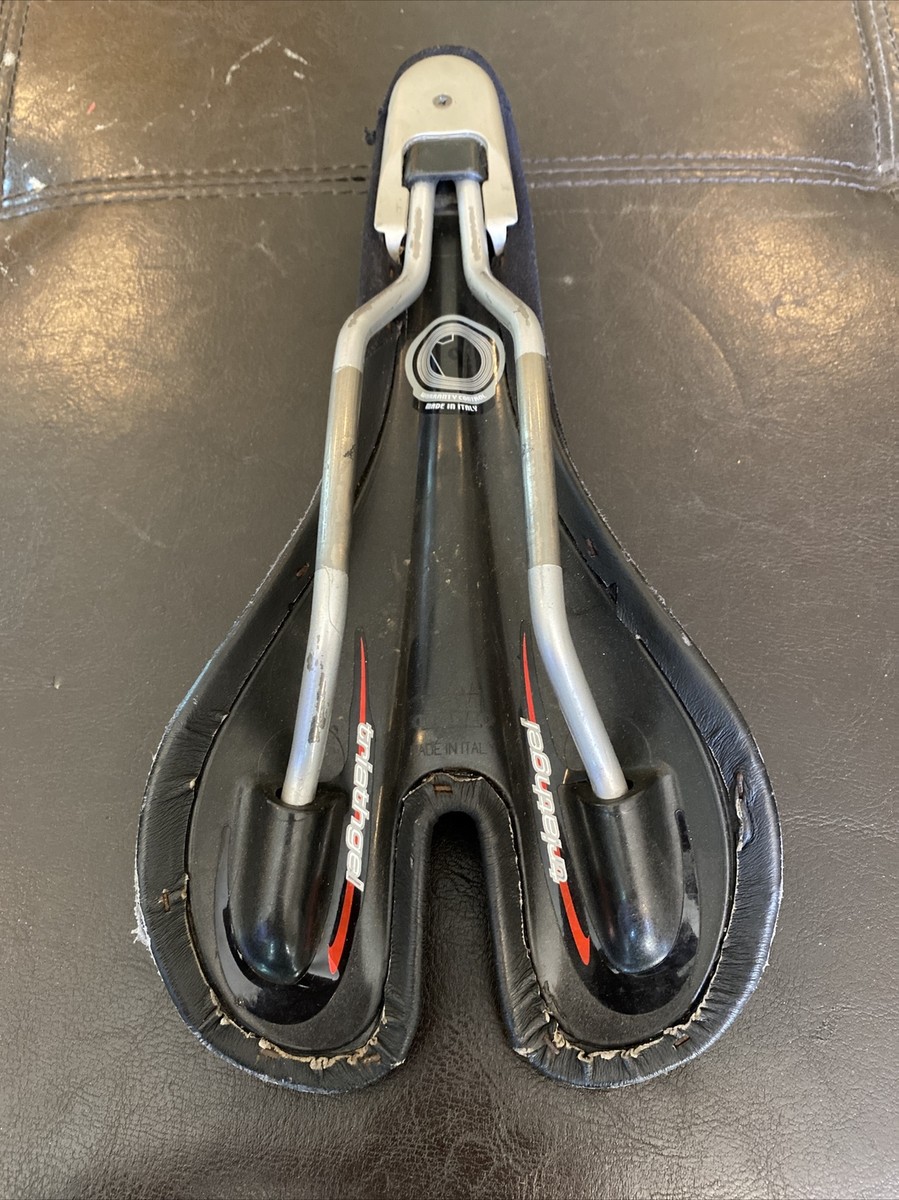 Selle San Marco Triathlon Gel Course - Noire - Occasion - Pour Vélo De Course Et TT