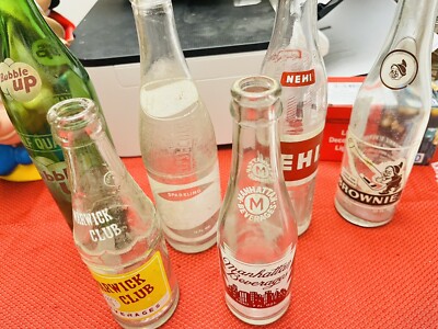 Lot 6 Vintage Glass Soda Bottles Warwick Club-Bubble Up-Nehi-Brownie-Manhattan