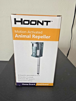 Hoont Motion Activated Ultrasonic Outdoor Animal & Pest Repeller up to 800 sq ft