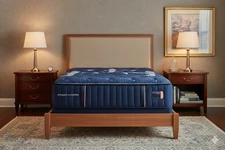 Stearns & Foster Lux Estate - Cal King - Medium