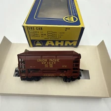 AHM 5273D HO SCALE UNION PACIFIC ORE CAR #1369 IN BOX - LN EX+++