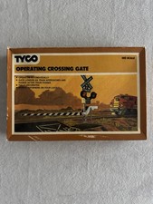 TYCO Operating Crossing Gate HO Scale 1:87 No. 908 Light Function Painted