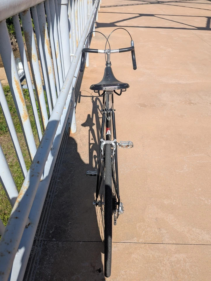Bicicleta Motobecane Grand Jubile de colección, ciclón Suntour, sillín Brooks Foto 4 de 4