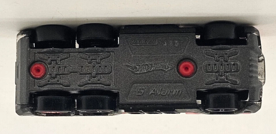 5 Alarm - Hotwheels, 2008 - Loose, As Is #23 - Image 3 of 3
