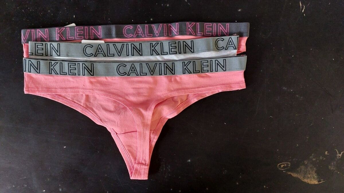 Calvin Klein 3 Pack Cotton Thongs Size: Large / UK 14 Red/White