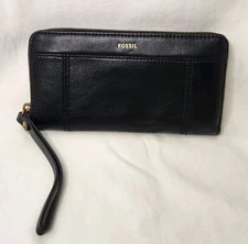 FOSSIL Black Cow Hide Leather Zip Around Wallet Wristlet Clutch 8"