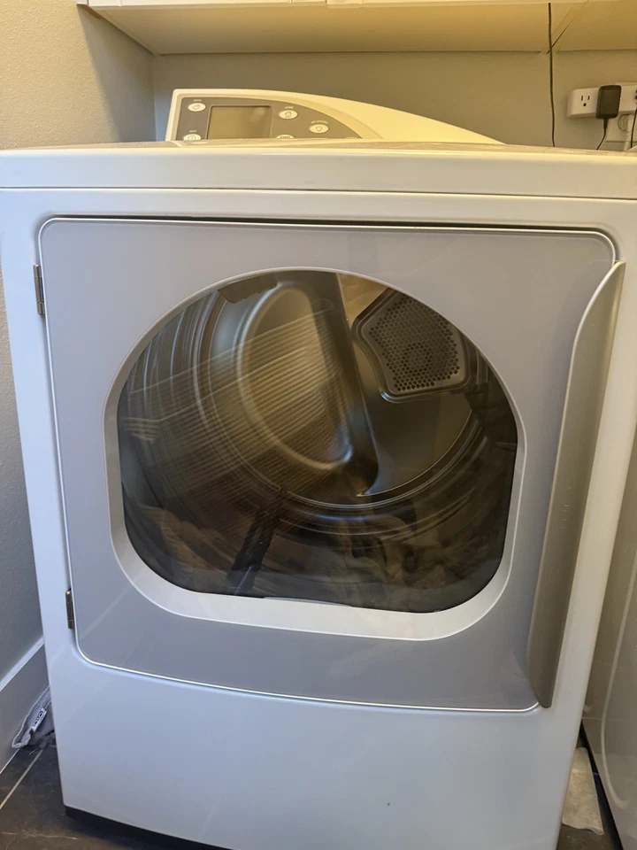 GE Profile Harmony Electric Dryer – Large Capacity, Sensor Dry, White - Image 3 of 4