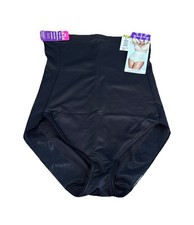 Preços baixos em Calcinhas femininas Naomi Nicole - Main Image