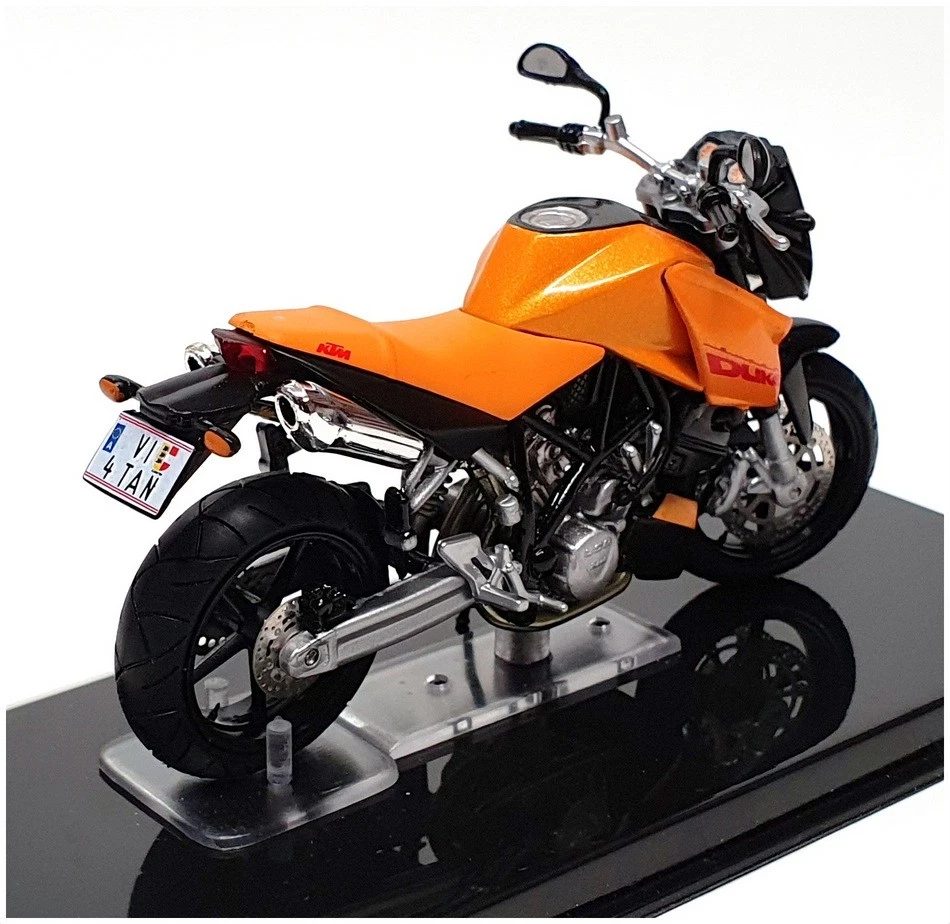 Atlas Editions 1/24 Scale 4 110 108 - KTM LC8 Duke Motorbike - Orange/Black - Photo 2/4