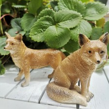 2 x Fuchs Braun Dekofiguren Tierfiguren Figur Deko Dekoration Hund Fuchsfiguren