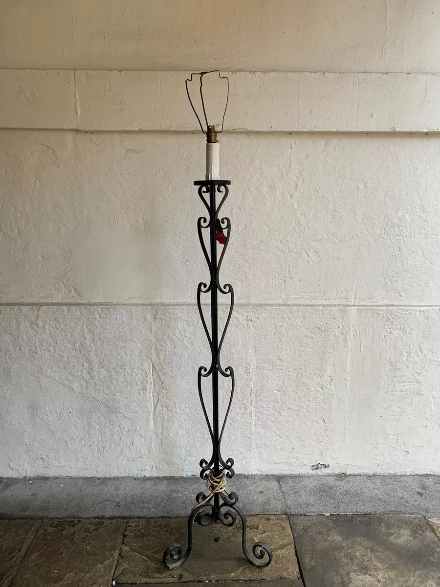 VINTAGE WROUGHT IRON STANDARD LAMP
