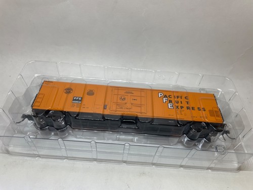 Coche refrigerador Inter Mountain Ho PFE #458534 Pacific Fruit Express - Imagen 11 de 15