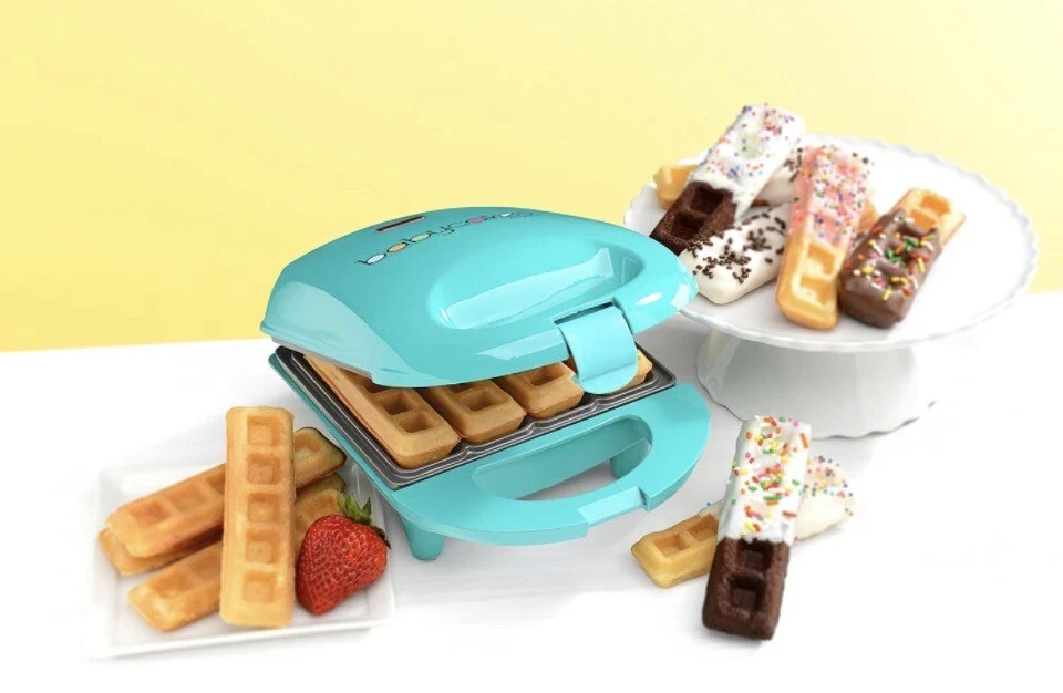BabyCakes Mini's nonstick Coated Waffle Sticks Maker - Light Blue WWM-40 - Изображение 3 из 4