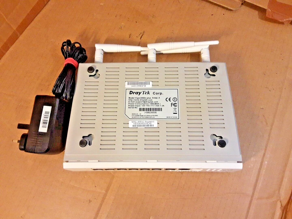 DrayTek Vigor2860n-Plus Annex A vDSL2 Security Wireless FW with UK PSU - Image 2 of 4