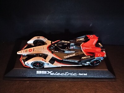 Porsche 99X Electric Gen3 2023 - Spark Models 1/43 - Miniature Résine