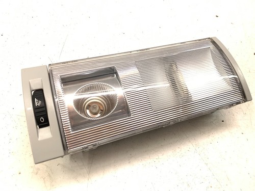 VW T5 Multivan Highline Bus Innenleuchte Himmel Dachhimmel GRAU 7H5947105 Licht