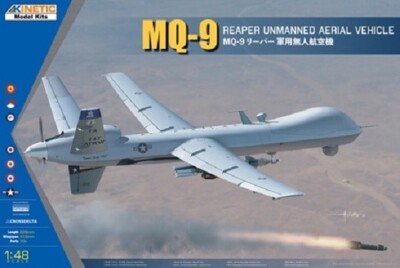 Kinetic 48067 MQ-9 Reaper Unmanned Aerial Vehicle im Maßstab 1:48