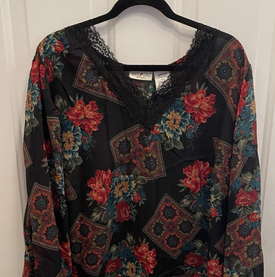 White Stag Black Sheer Floral Asymmetrical Tunic Top Dark Whimsigoth Lace