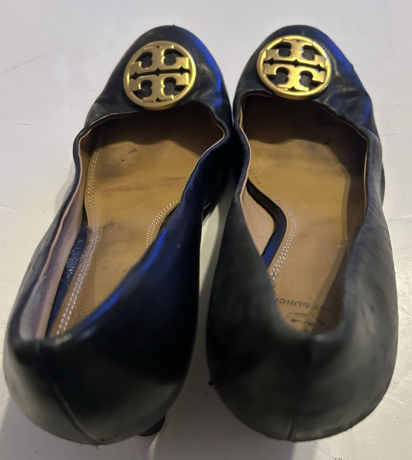 Tory Burch Chelsea Wedge Pumps Black Leather Womens Shoes 8.5 thumbnail 3