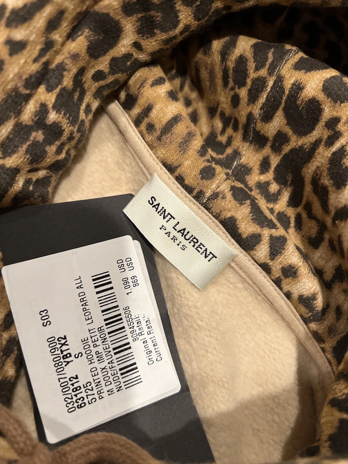 SAINT LAURENT (YSL) Felpa con cappuccio da uomo stampa leopardata Saint Laurent. S. $1090