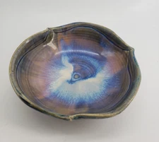 Art Pottery Trinket or Candy Dish Hand Made Signed - Unknown Artist 5" round