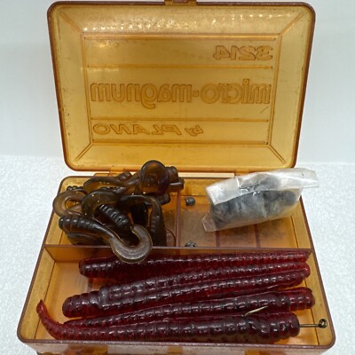 Plano Micro Magnum 3214 Fishing Tackle Box Fly Fishing Lures 3'' x 4.5'' + Worms