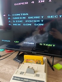 11 stuck 8-bit consoles Famicom, Dendy