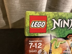 Lego Ninjago Masters of Spinjitzu Venomari Shrine 9440 Zane ZX Green Snakes 2012