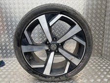 Nissan Qashqai J11 Tekna 19" 7J Gloss Black Diamond Cut Alloy Wheel - HV05B