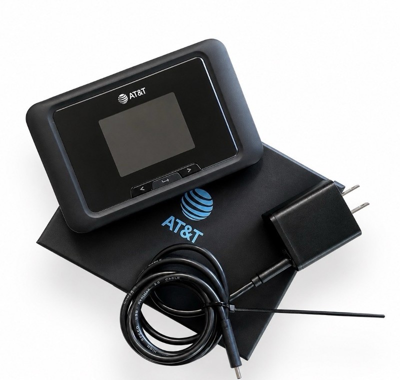 AT&T Franklin A50 RG2102 5G Wi-Fi Hotspot Modem Black w/ Charger USB Cable