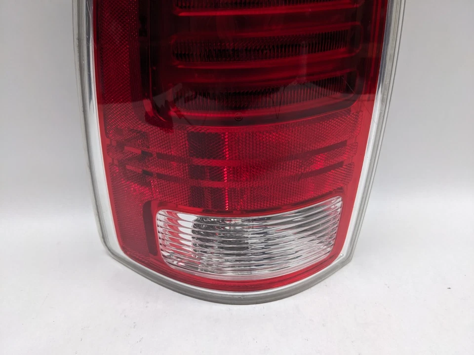 Luz trasera izquierda LED 2013-2018 TL64 Dodge Ram 1500 2500 3500 Foto 4 de 4