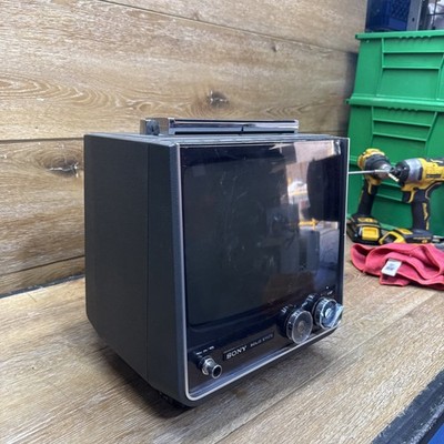 Sony TV-112UM Black and White Television CRT 1977/1978 VHF UHF