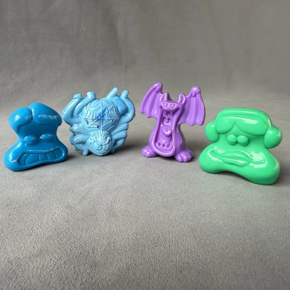 Gogos Crazy Bones McDonald's Lote de 4 Murciélagos Araña de Halloween Foto 4 de 4