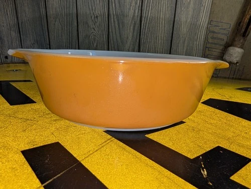 Pyrex 471 Orange 1 PT  Casserole Bowl