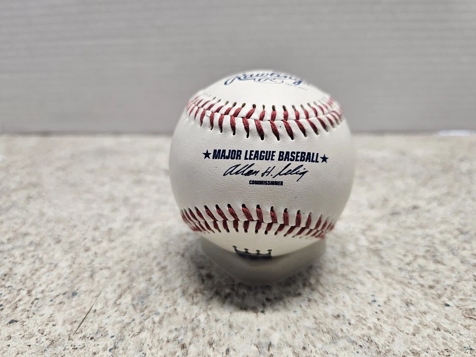 Kansas City Royals MLB Rawlings 2001 Souvenir Baseball - Image 2 of 4