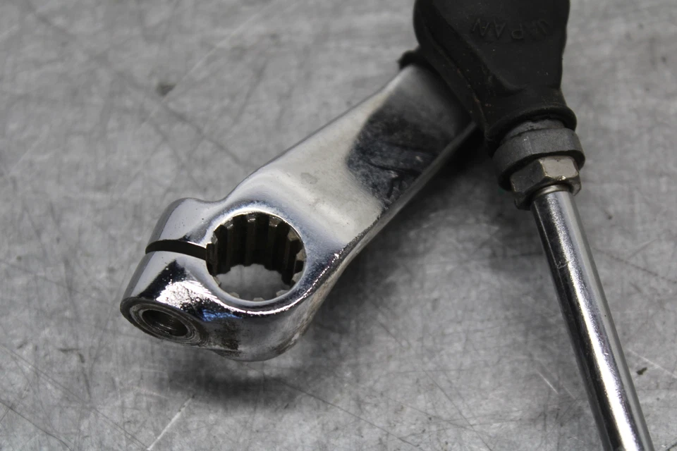 85-86 SUZUKI MADURA 1200 PEDAL FRENO TRASERO DERECHO BB691 Foto 4 de 4