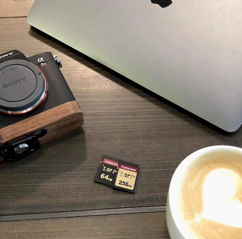 Transcend SDXC 700S Memory Card UHS- II, C10, U3, V90, 8K, Ultra HD TS64GSDC700S - Bild 4 von 4