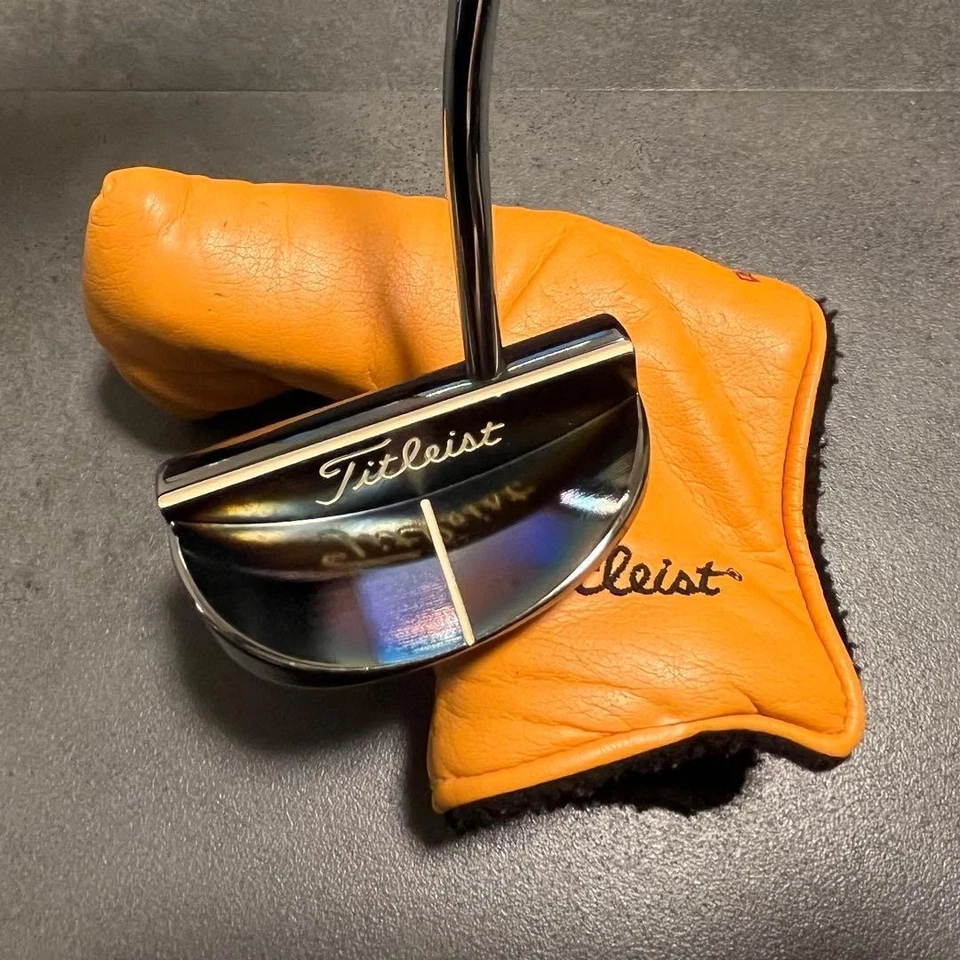 Lefty SCOTTY CAMERON STUDIO DESIGN No.5 35in Putter LH With Head Cover - Image 2 of 4