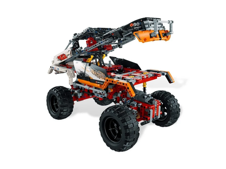 LEGO 9398 Technic 4x4 Crawler - Brand New In Box - Limited Edition - Image 4 of 4