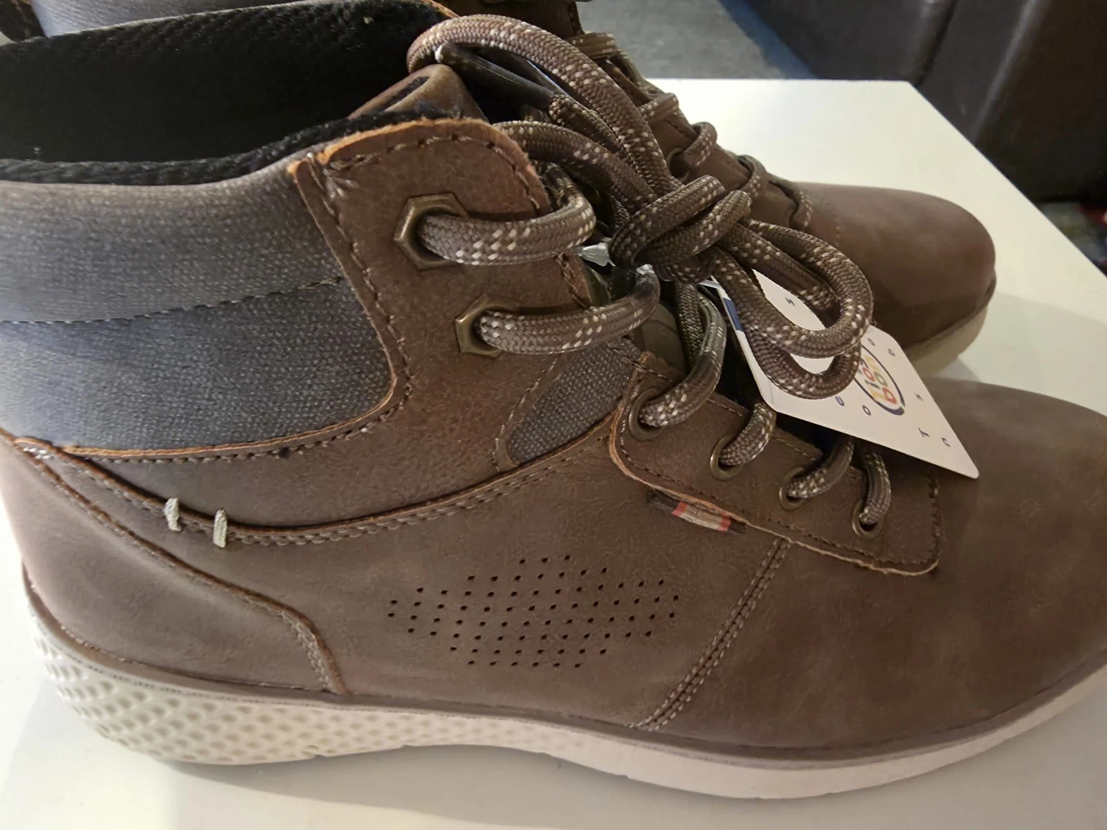 Mens Walking Boots Hiking Size 41 UK 7 Brown