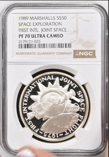 1989 MARSHALL ISLANDS $50 Dollars 1st Int. Joint Space Flight NGC PR70 UCAM